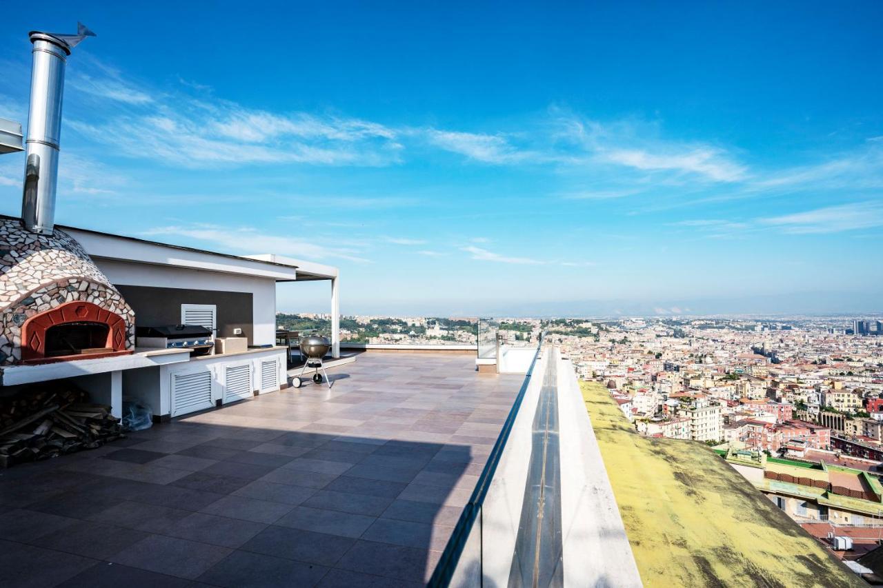 Terrazza Manu - Loft Suspended Over The City-Vomero เนเปิลส์ ภายนอก รูปภาพ