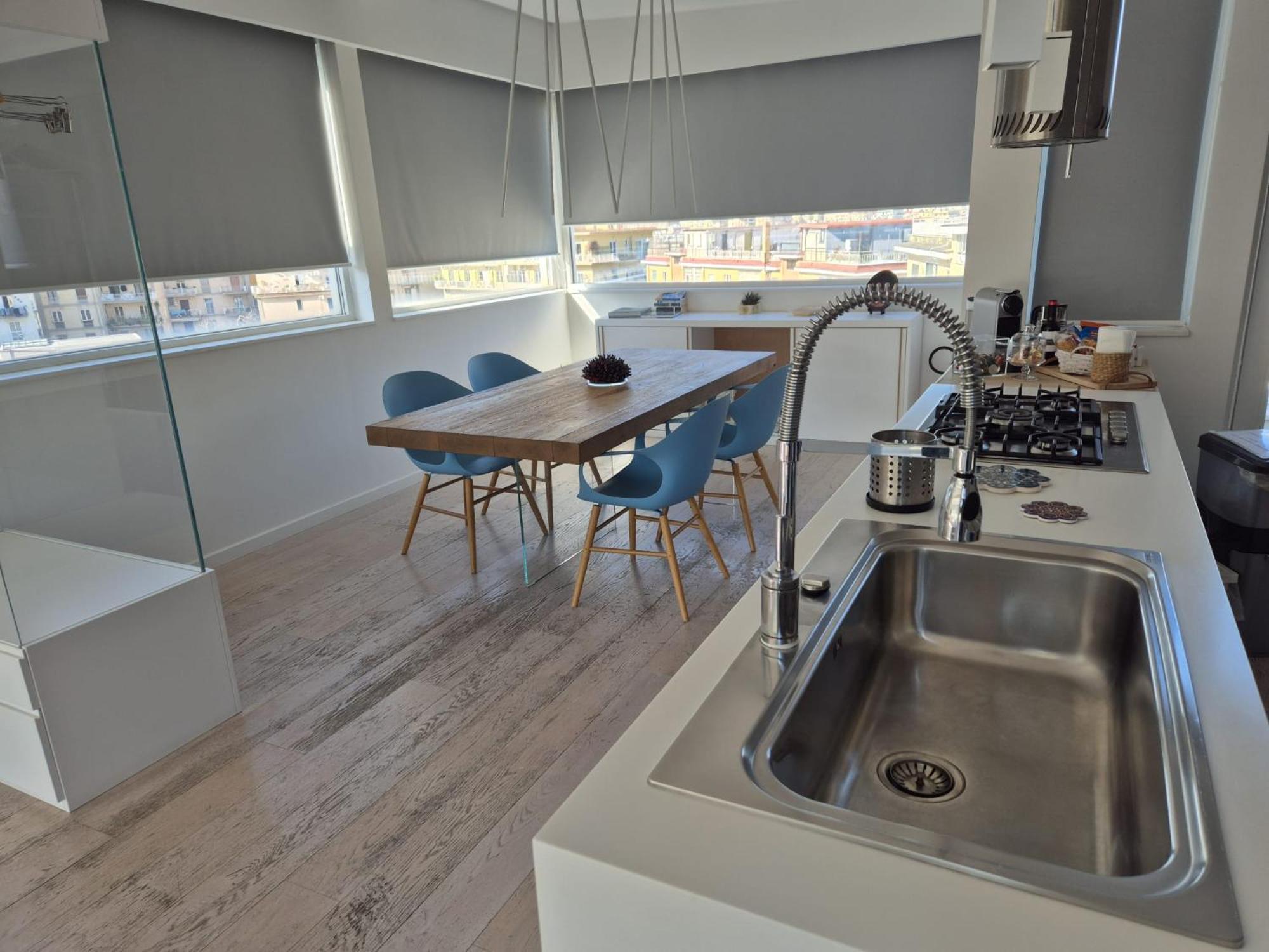 Terrazza Manu - Loft Suspended Over The City-Vomero เนเปิลส์ ภายนอก รูปภาพ