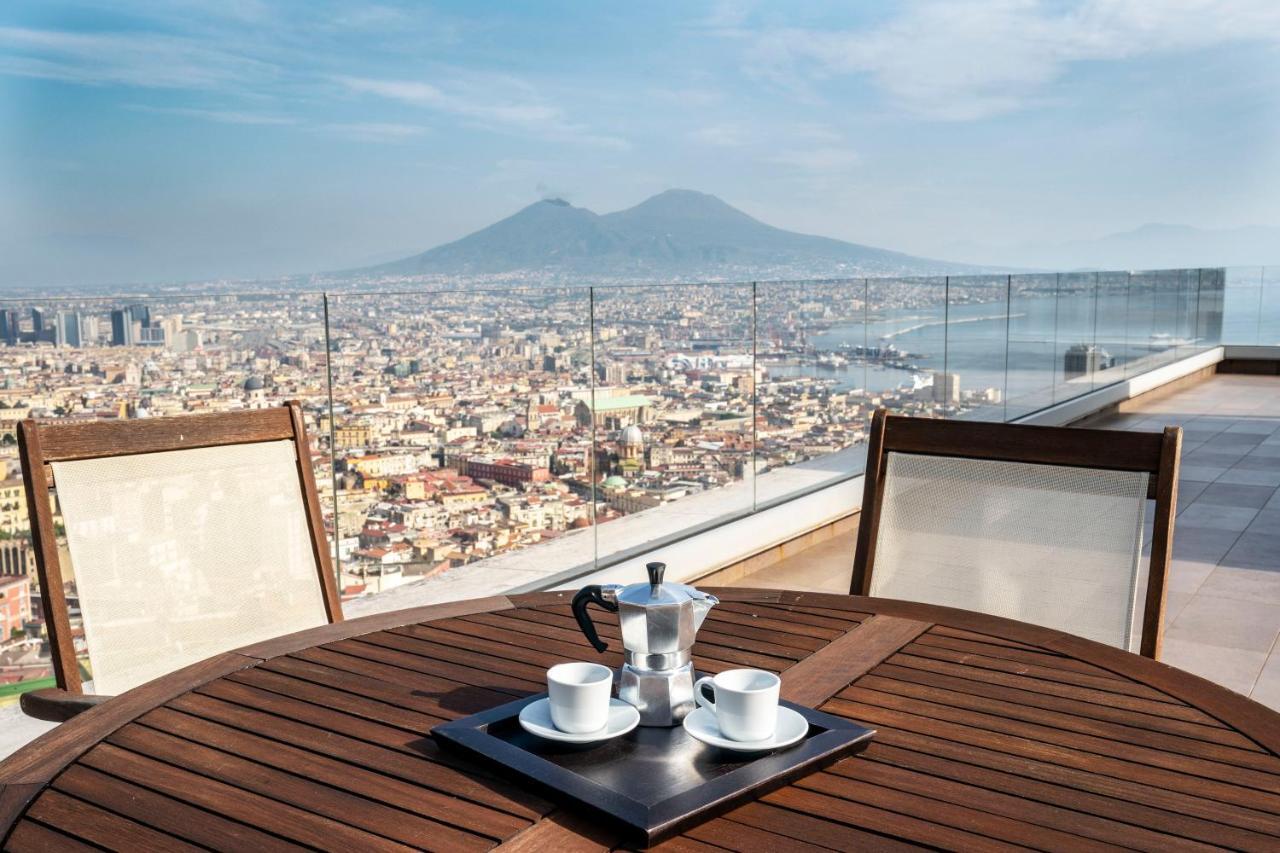 Terrazza Manu - Loft Suspended Over The City-Vomero เนเปิลส์ ภายนอก รูปภาพ